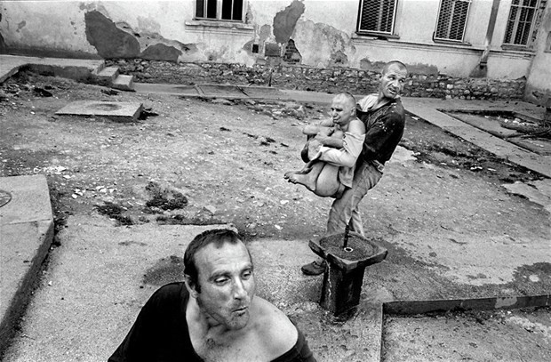 Bu fotoğraf hastanede çekildi hastalar bu halde! - Resim: 2