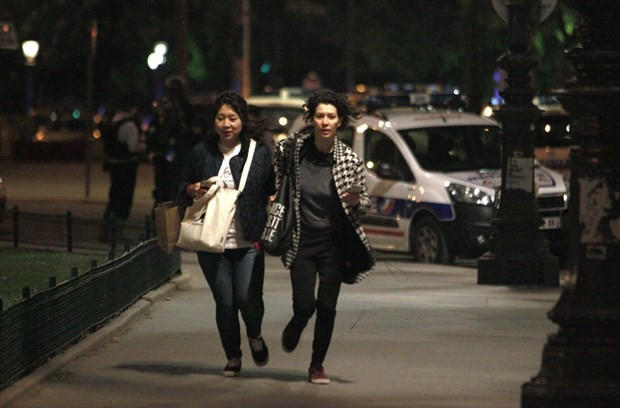 Paris saldırısından ilk görüntüler - Resim: 1