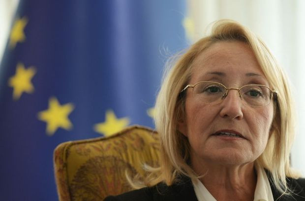 Beril Dedeoğlu kaç yaşında öldü mü eşi Hasan Basri Dedeoğlu kimdir? - Resim: 0