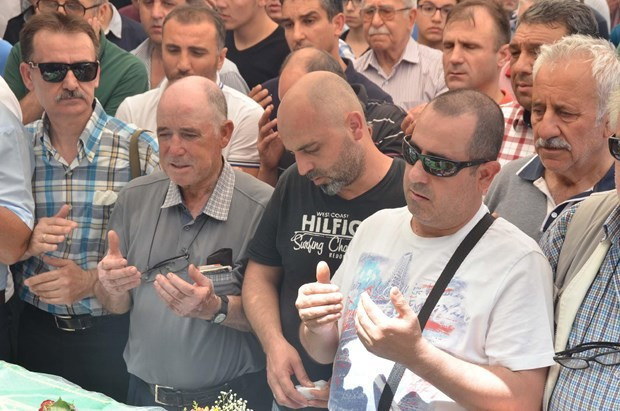 Kaza kurbanı çocuklar toprağa verildi - Resim: 4