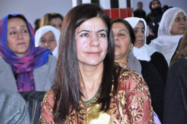 Berivan Helen aslen nereli kaç yaşında eşi kimdir mesleği? - Resim: 0