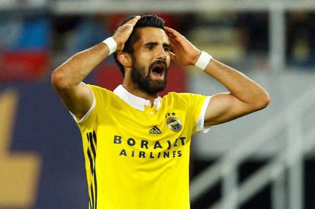 Alper Potuk: Galatasaray'da seve seve oynarım - Resim: 0