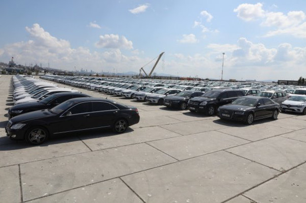 İstanbul Büyükşehir Belediyesi'nden Yenikapı'daki makam araçları açıklaması - Resim: 0