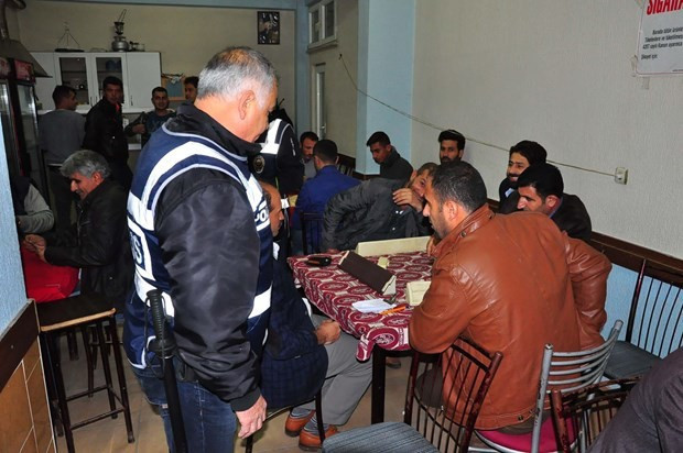 Bin polisle seçim operasyonu - Resim: 3