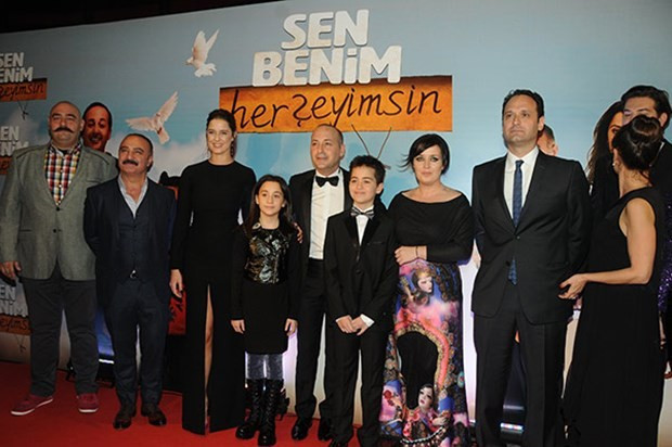 Film galasında yumruk yumruğa kavga  - Resim: 1