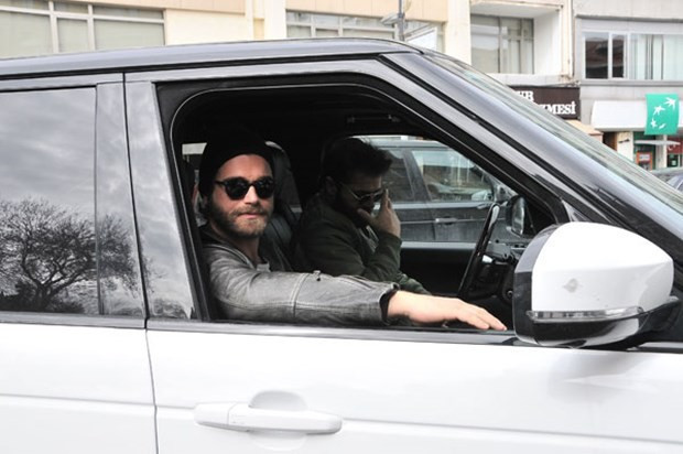 Kıvanç Tatlıtuğ: Hanım bekliyor - Resim: 1