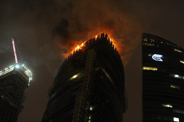 Rusya'nın başkenti yanıyor! - Resim: 1