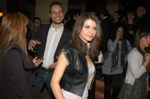 Beren Saat yoğun ilgiden çok sıkıldı - Resim: 4