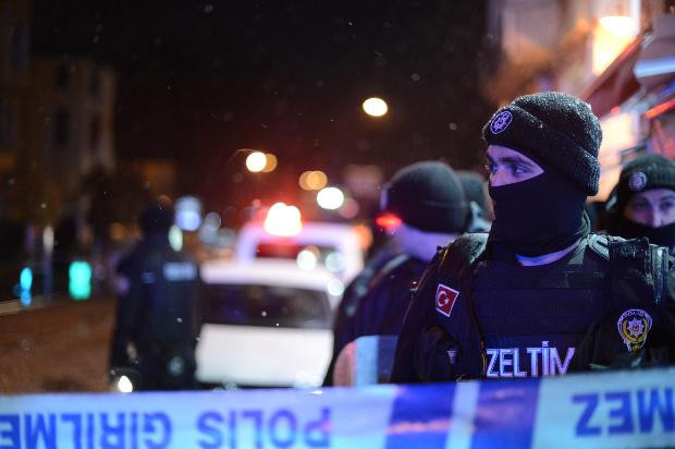 Sultanahmet'te canlı bomba saldırısı - Resim: 2