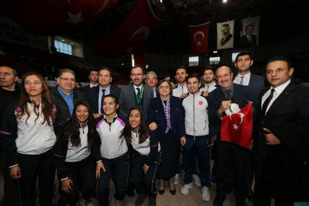 Gaziantep'e 127 milyon liralık spor yatırımı - Resim: 1