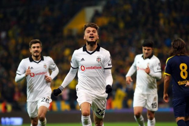 İşte Beşiktaş Fenerbahçe maçı muhtemel 11'leri - Resim: 0