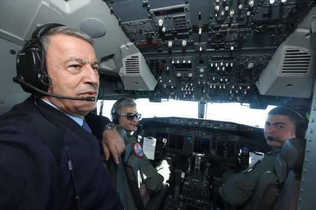 Milli Savunma Bakanı Hulusi Akar, Mavi Vatan Tatbikatı'ında - Resim: 1