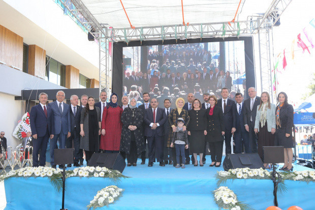Emine Erdoğan Gaziantep'te Engelsiz Yaşam Merkezi'ni ziyaret etti - Resim: 5