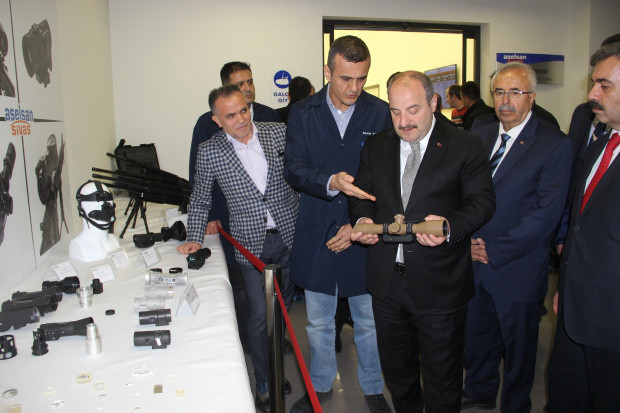 Sanayi ve Teknoloji Bakanı Mustafa Varank Milli Nişangahları inceledi - Resim: 0