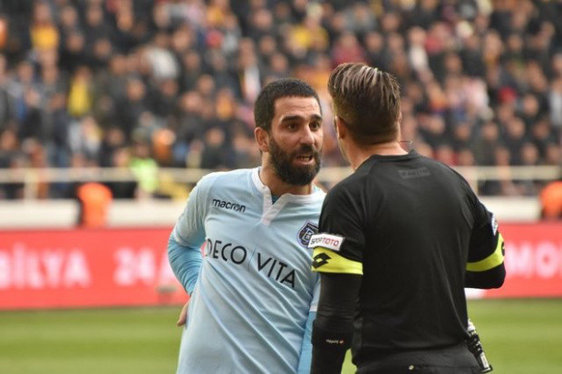 Küfür edip ceza yemişti! Fırat Aydınus'a bir darbe daha - Resim: 1