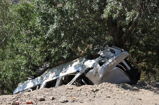 Dünkü hain saldırıyla ilgili flaş gelişme! Kulp Belediye Başkanı gözaltına alındı - Resim: 0