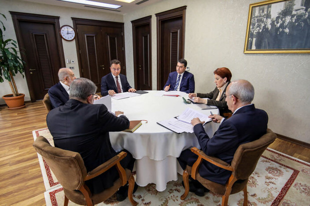 Altılı masanın cumhurbaşkanı adayı Kemal Kılıçdaroğlu oldu - Resim: 0