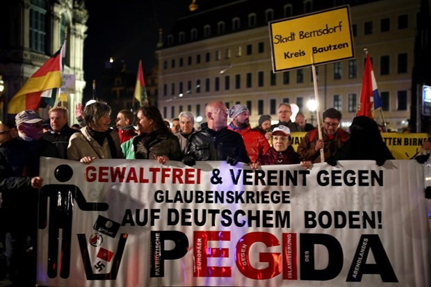 Almanya'da yabancı ve İslam karşıtı gösteri - Resim: 1