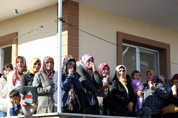 Polis memuru Gökhan Çakıcı toprağa verildi - Resim: 2