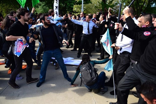 Polisten kaçmak için sırılsıklam oldu ama... - Resim: 3