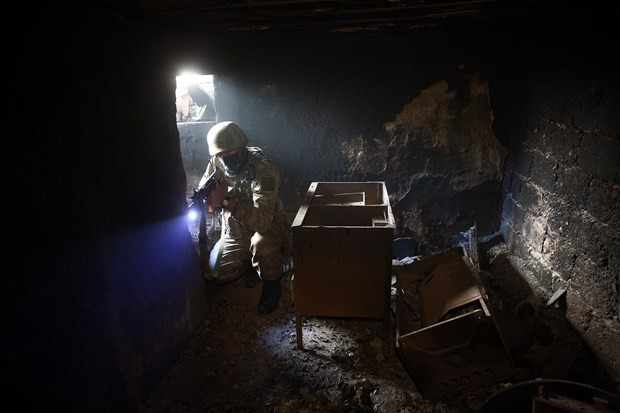 Cizre'de PKK'nın tüneli tespit edildi! - Resim: 1