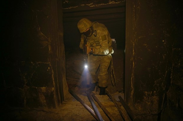 Cizre'de PKK'nın tüneli tespit edildi! - Resim: 4