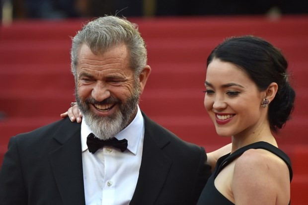 Mel Gibson çıtır sevgili yaptı işte olay olan güzel - Resim: 3