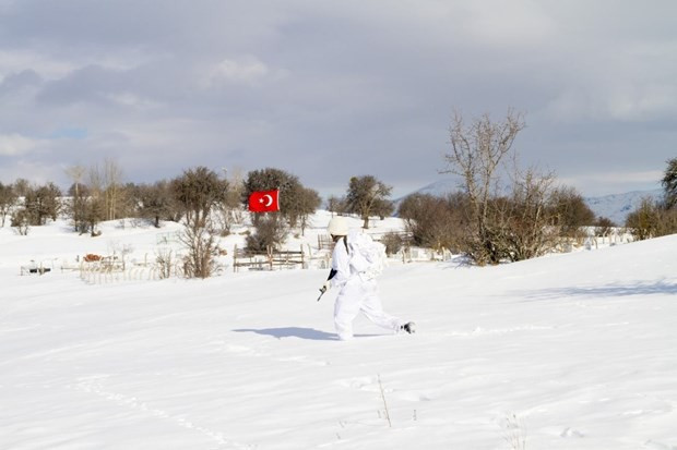 Karadeniz'de eksi 15 derecede büyük operasyon - Resim: 4