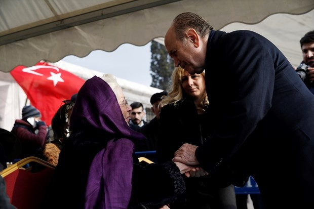 2. Abdülhamid'in torunu son yolculuğuna uğurlandı - Resim: 3