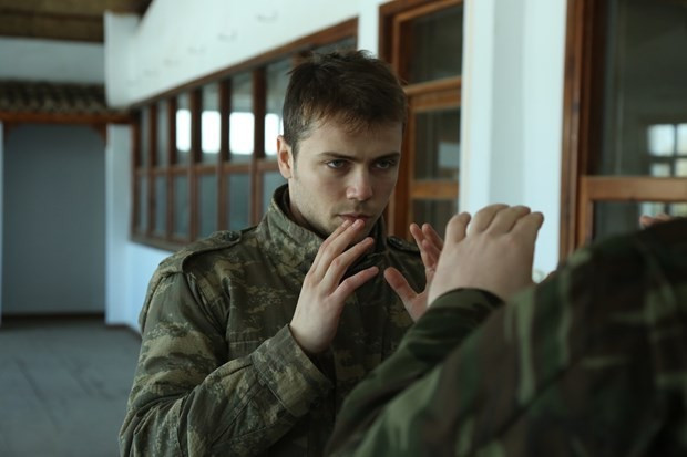 'Söz' dizisi oyuncuları askeri eğitim aldı - Resim: 4