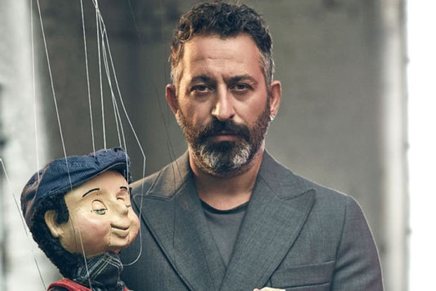 Cem Yılmaz 19 yaş küçük Merve Çağıran'la çok fena yakalandı! - Resim: 1