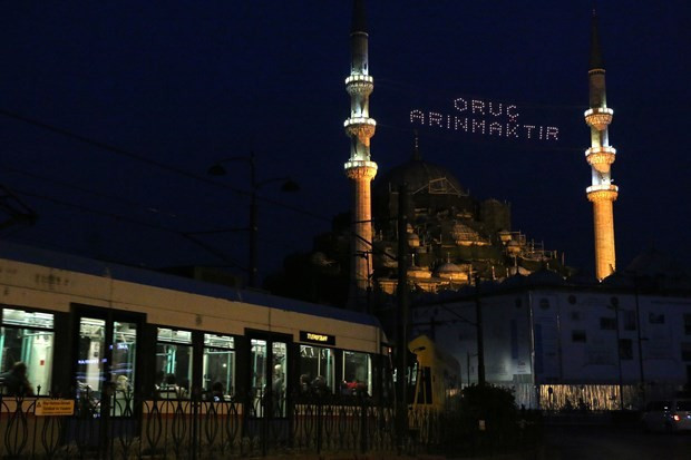 Ramazan'ın ilk teravih namazı kılındı - Resim: 3