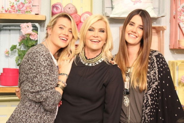 Seren Serengil'den Derya Baykal'a "kızına evli adamlarla ne işin var diye sor" - Resim: 3