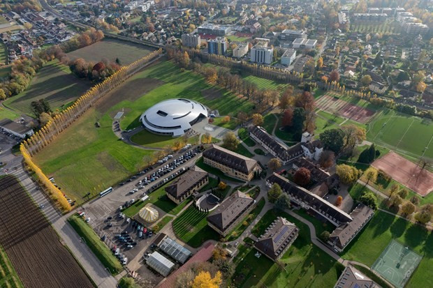 Bu okula gitmek çok para istiyor! Bakın ne kadar? - Resim: 1