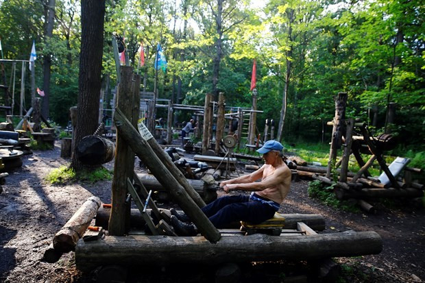 Bu spor salonu tamamen el yapımı - Resim: 4