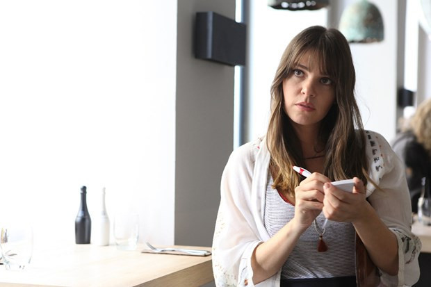 İstanbullu Gelin 17.bölüm Süreyya'nın yeni imajına bakın - Resim: 3