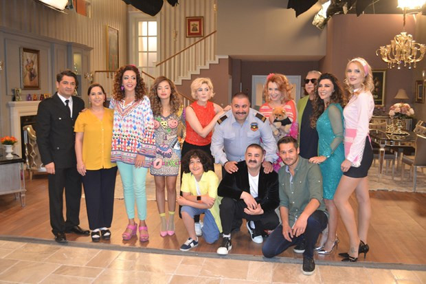 Büyük umutlarla başlamıştı Star Tv'nin güvendiği dizi final yapıyor - Resim: 2