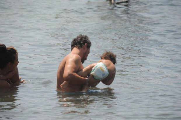 İşte Tuba Büyüküstün'ün sakladığı ikizleri - Resim: 4