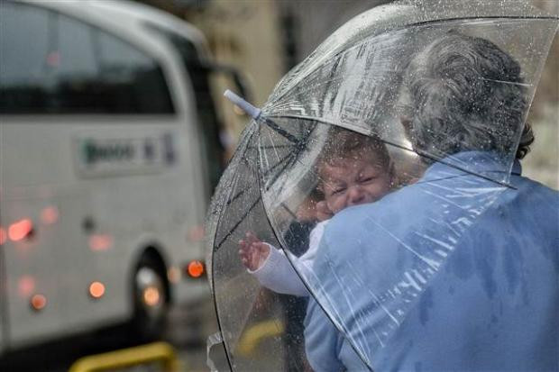 İstanbul'dan ilginç yağmur manzaraları - Resim: 1