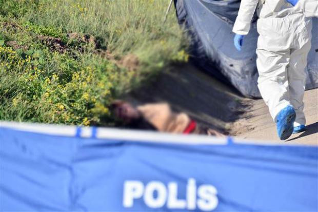 Yol kenarında bulunan kadın cesetleri - Resim: 4