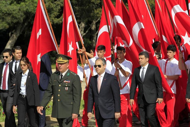 Türkiye'de 19 Mayıs coşkusu - Resim: 2