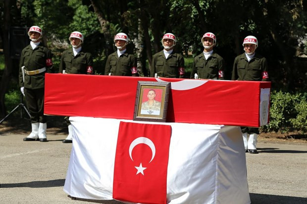 Şehit Barış Akkabak'a son veda - Resim: 2