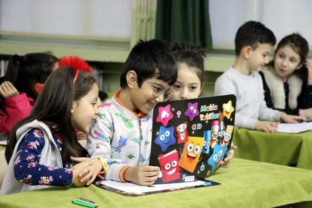 Milyonlarca öğrenci karne heyecanı yaşadı - Resim: 1