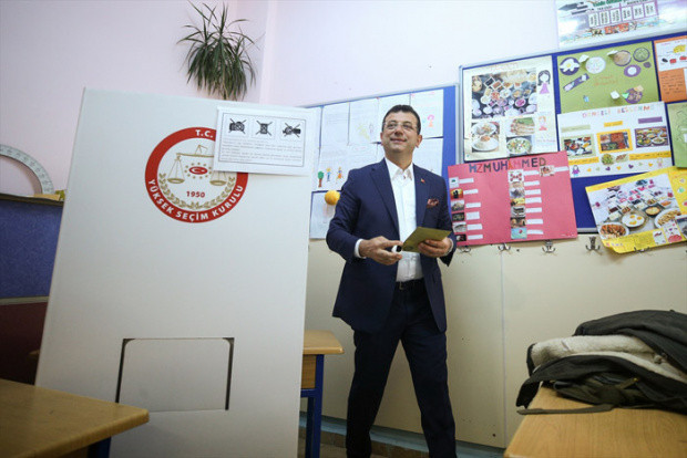 Yoğun ilgi gören Ekrem İmamoğlu: Erken kutlama yapıyorlar - Resim: 0