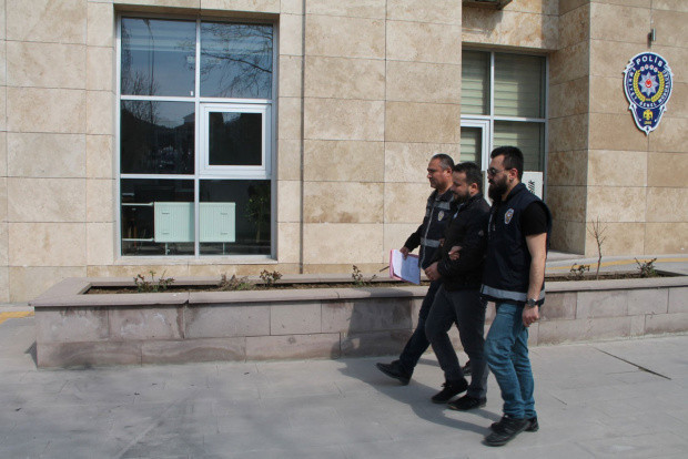 Amasya'da cezaevi firarisi cuma namazında yakalandı - Resim: 0