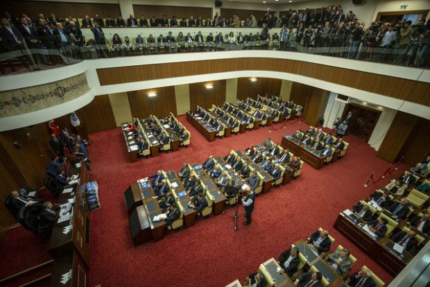 Ankara Büyükşehir Belediye Meclisi'nde büyük gerginlik! Mansur Yavaş'tan olay talimat - Resim: 0