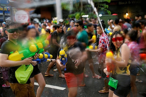 Böyle festival görülmedi... 338 ölü - Resim: 3