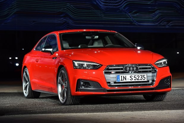 Yeni Audi S5 Coupe ve A5 Coupe görücüye çıktı! Saniyede... - Resim: 4