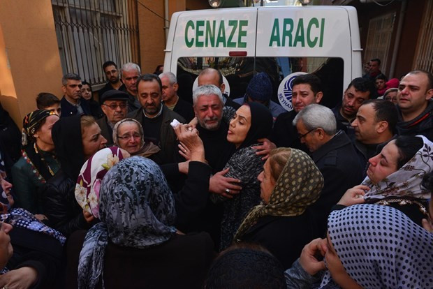 Cenazesinde davul çalındı - Resim: 3