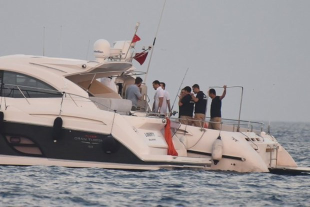 Kıvanç Tatlıtuğ ile Çağatay Ulusoy'un başına neler geldi! - Resim: 4